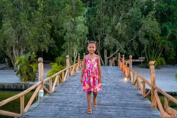 Évasion à Manambato & Ambila Lemaitso : 4 Jours de Détente et Aventure ...